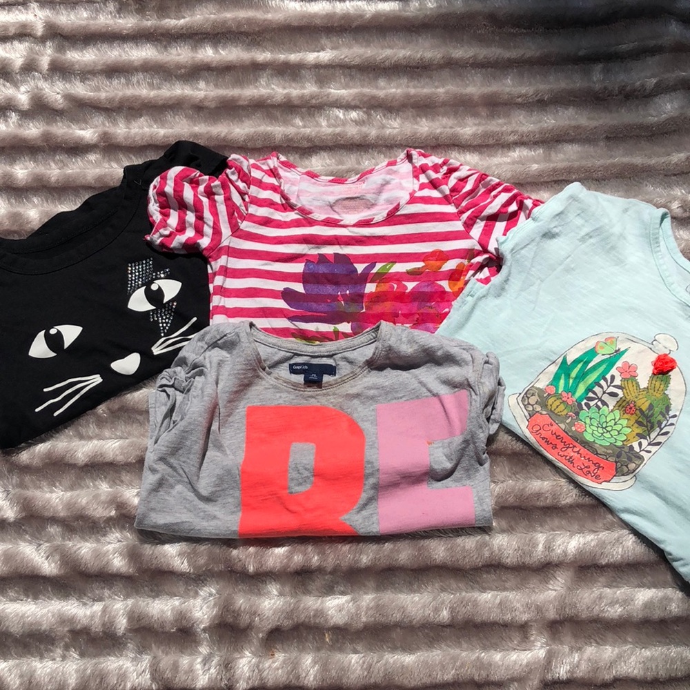 4 tops